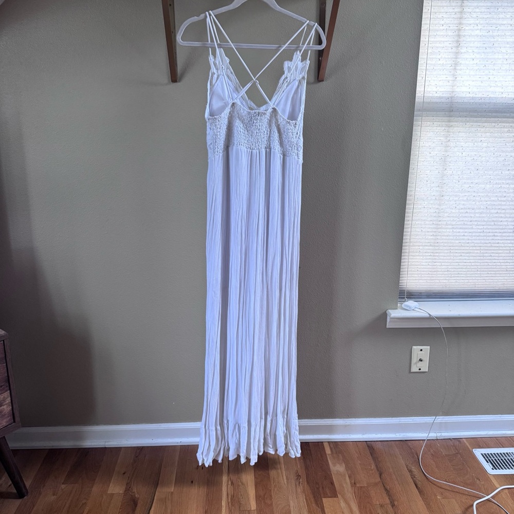 white Rue21 maxi dress with lace and straps - Picture 7 of 8